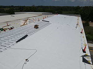 Flat Roofing Contractors – Battle Creek, MI 2